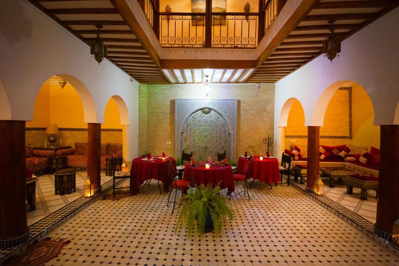 Riad La Lune De Marrakech Marrakesh Bagian luar foto
