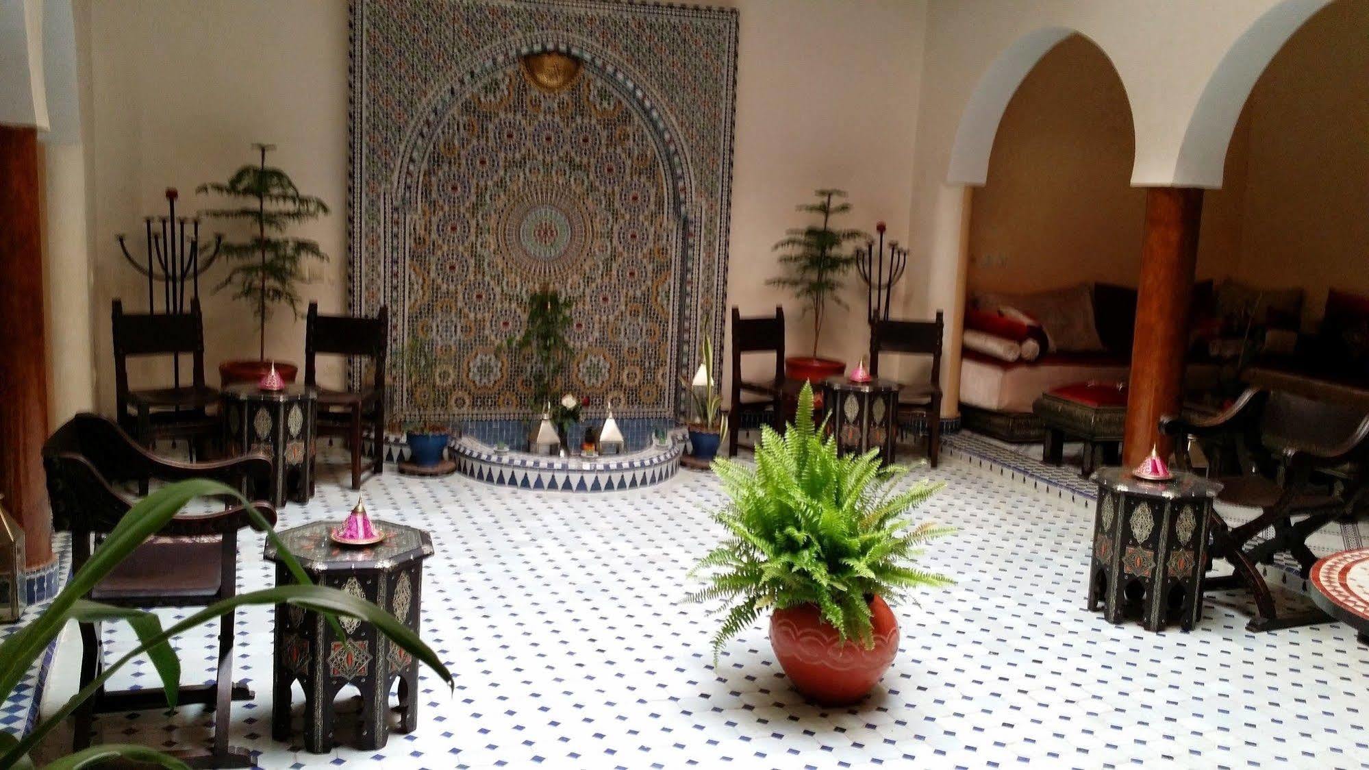 Riad La Lune De Marrakech Marrakesh Bagian luar foto