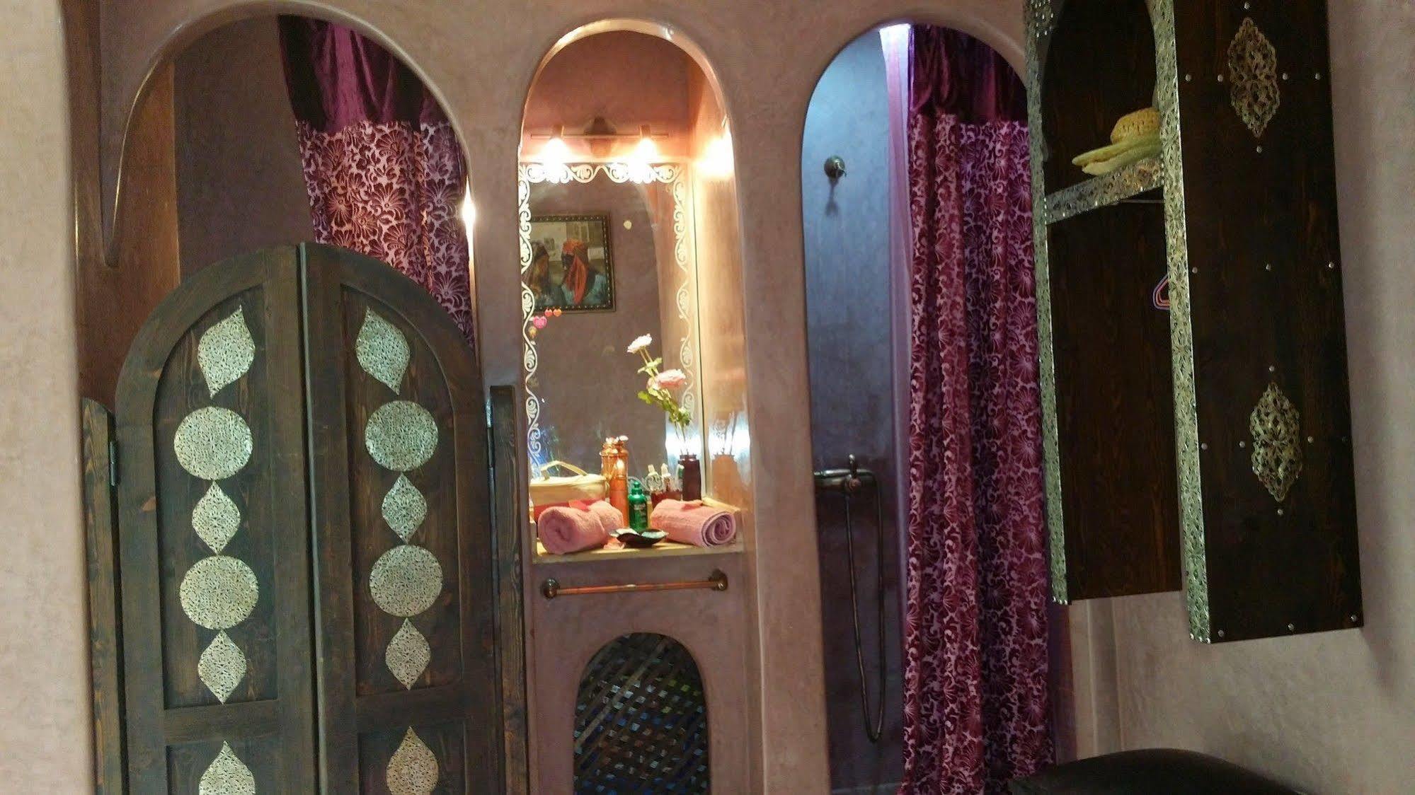 Riad La Lune De Marrakech Marrakesh Bagian luar foto