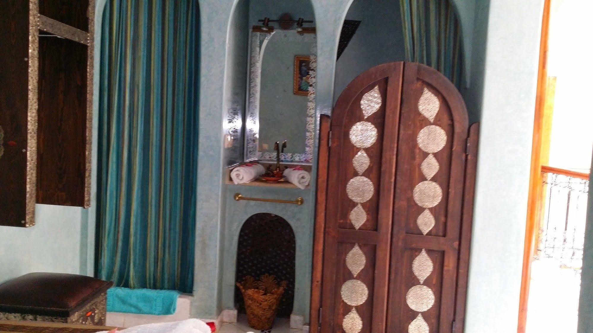 Riad La Lune De Marrakech Marrakesh Bagian luar foto